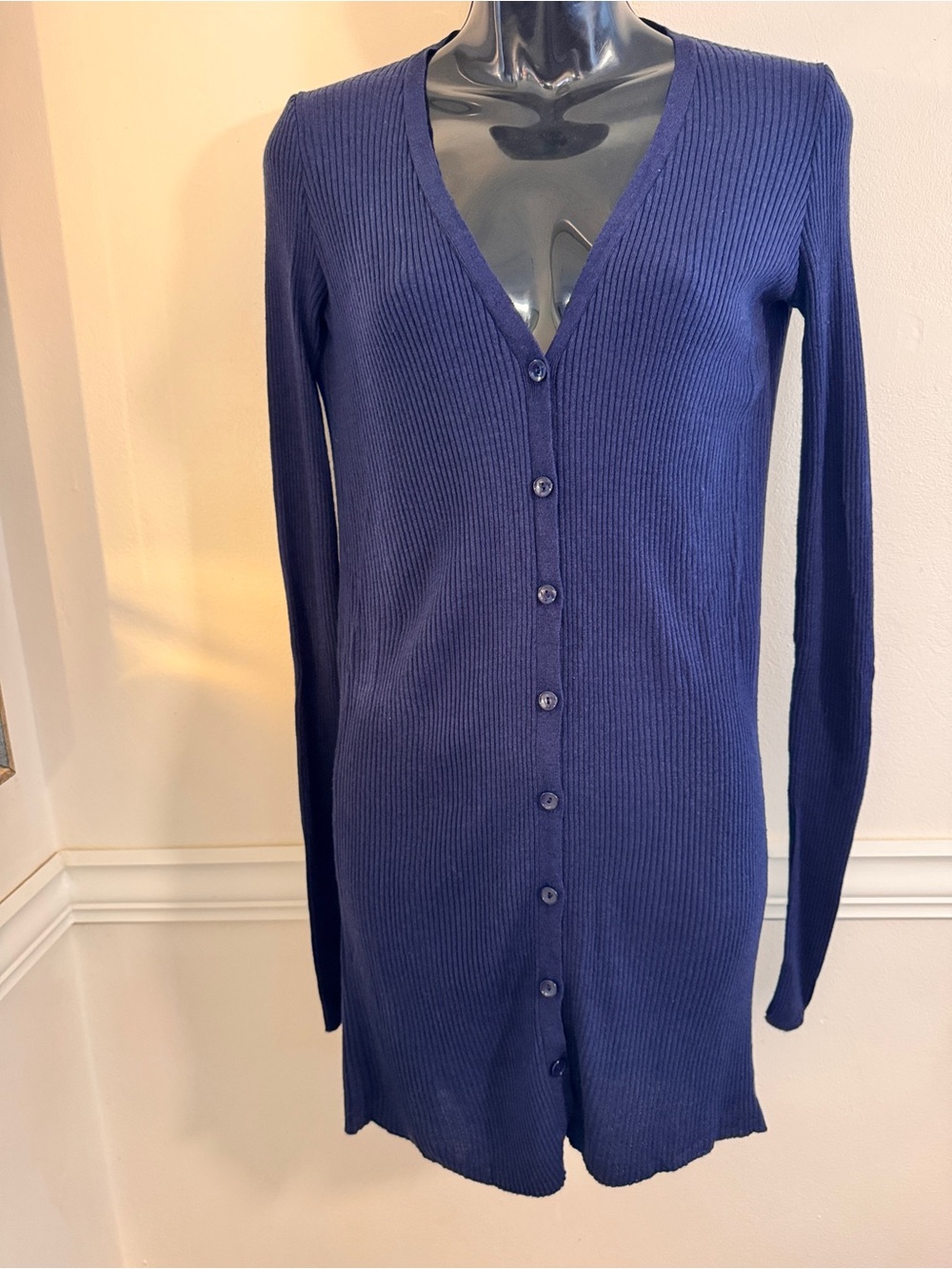 Max & Co. Navy Long Ribbed V-Neck Button-Front Cardigan |Size S